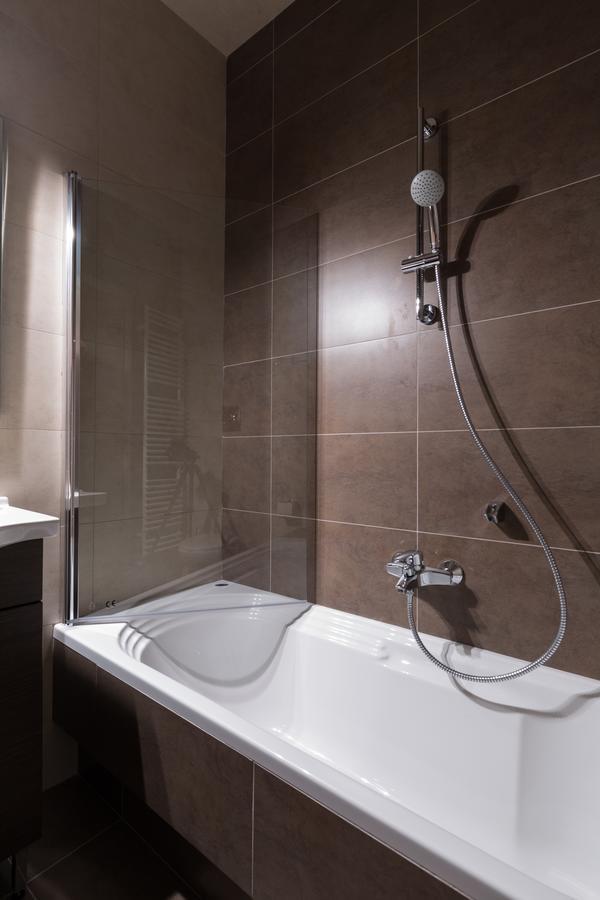 Stylish And Spacious 2Bd - Thiseio By Upstreet Athens Ngoại thất bức ảnh